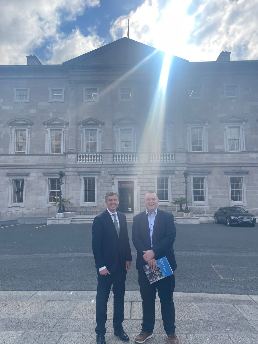 Walking to the Seanad Chamber with the Lord Mayor of Dublin Daithi de Roiste for the Seanad Public Consultation Committee for its 3rd public hearing on the topic of the Future of Local Democracy with representatives from city & county councils in the Dublin European Parliament