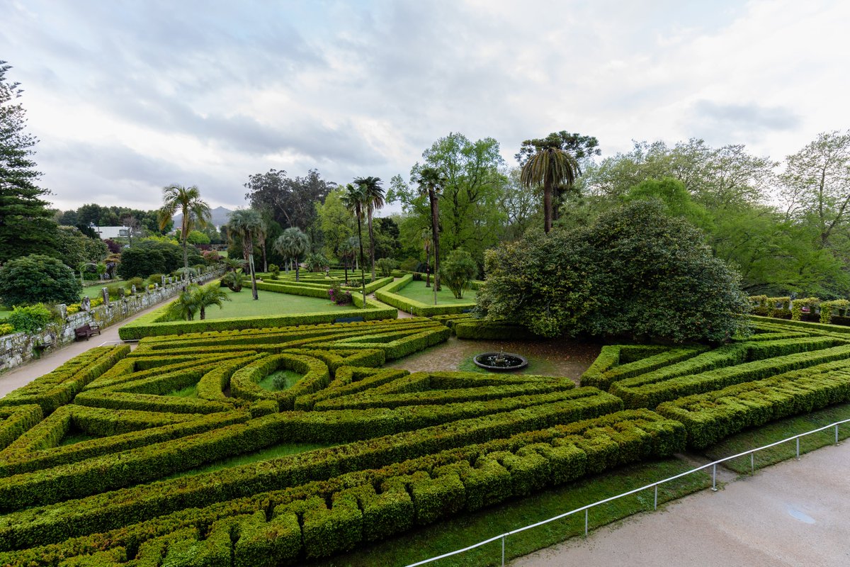 Deputación Pontevedra (@depo_es) on Twitter photo A nosa provincia posúe unha enorme riqueza natural e botánica 💚
No #DíaEuropeodosXardínsHistóricos, rendemos tributo aos seis recintos catalogados nas #RíasBaixas:
📍 <a href="/castesoutomaior/">Castelo de Soutomaior</a>, Pazo de Lourizán, Pazo de Oca, <a href="/quinteirodacruz/">quinteirodacruz</a>, <a href="/PazoDeRubianes/">Pazo de Rubianes</a> e Quiñones de León A nosa provincia posúe unha enorme riqueza natural e botánica 💚
No #DíaEuropeodosXardínsHistóricos, rendemos tributo aos seis recintos catalogados nas #RíasBaixas:
📍 <a href="/castesoutomaior/">Castelo de Soutomaior</a>, Pazo de Lourizán, Pazo de Oca, <a href="/quinteirodacruz/">quinteirodacruz</a>, <a href="/PazoDeRubianes/">Pazo de Rubianes</a> e Quiñones de León