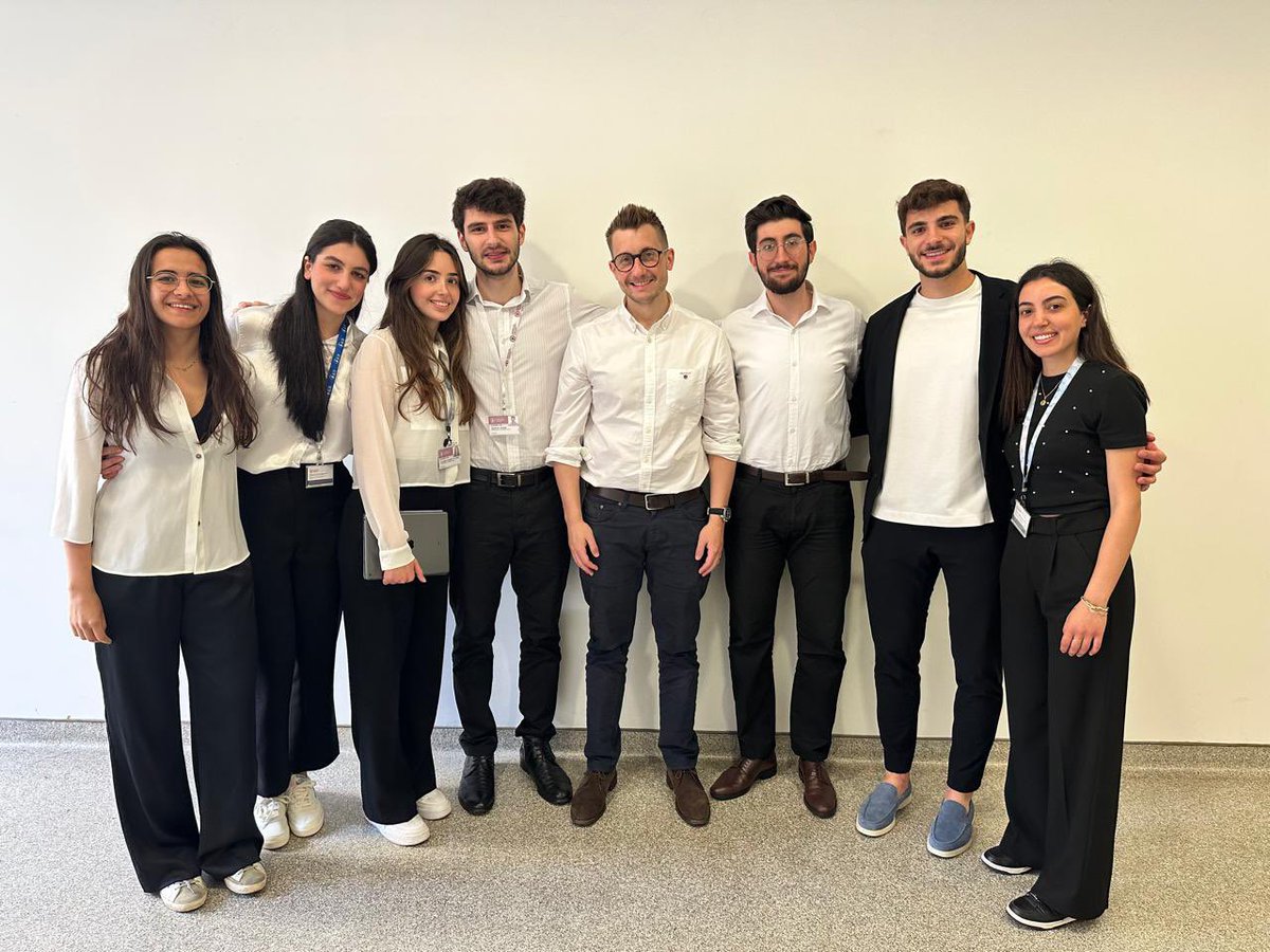 Congratulations to the Med II group on completing their final project on complications related to aortic root procedures. You presented marvellously! I hadn’t realised there was a dress code…