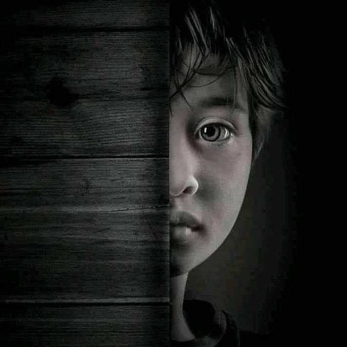 "هذه ليست أفضل أيامي، لكني أعيشها يارب على يقين تام بك أنك تراني كما لا أحد يراني، أسعى في سبيل أن أجد في نهاية المطاف ما تجبر به خاطري و تعبي، و أن تمنحني عطفك الذي يغنيني عن العالمين أجمع. 🤍