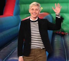 <a href="/KURANT_ATM/">KURANT</a> Junge sieht aus wie ellen degeneres