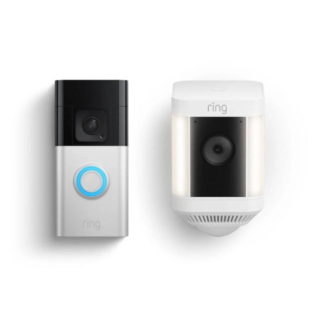 VedInvestment's tweet photo. Battery Doorbell Plus delivers everything you love about Ring doorbells, plus super clear HD+ video and an expanded Head-to-Toe field of view, so you'll never miss a person or package down low.  #SolarPanel #safety #RingDevices #BatteryDoorbell

Call Now: +233 20 600 7000 https://t.co/cNvN5CkjGC