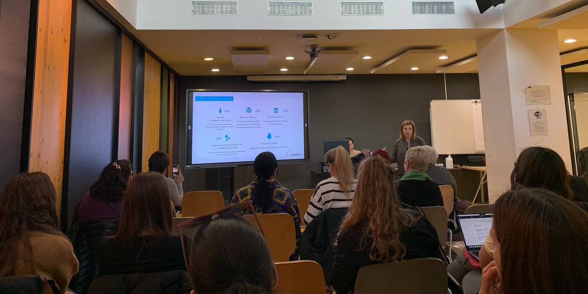 🔎 Yesterday, we represented the @NGI4eu project at the presentation of the 'Dades x Violència x Dones' portal - @iopendatabcn. This platform consolidates all data published by public organizations related to gender-based violence. 🖱️ Check it out: dadesxviolenciaxdones.cat