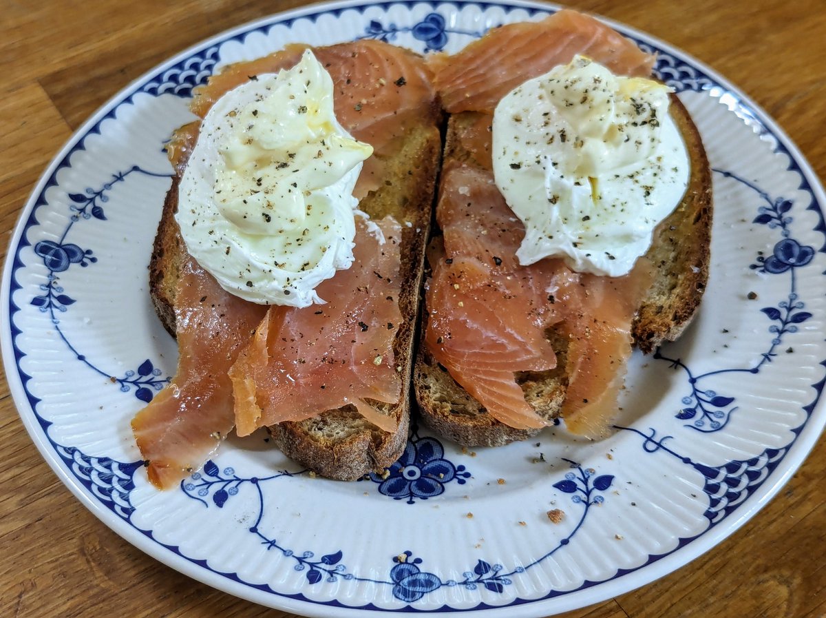 Chr1sF1's tweet image. #poached #eggs #smoked #Salmon on rye #sourdough toast with mayonnaise as I couldn't be arsed to make hollandaise