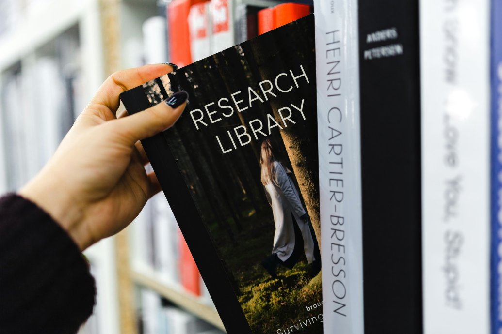 Want to learn even more about economic abuse? Our research library brings together evidence from the UK and around the world to help develop an understanding of economic abuse. Access the research library: survivingeconomicabuse.org/what-we-do/res…