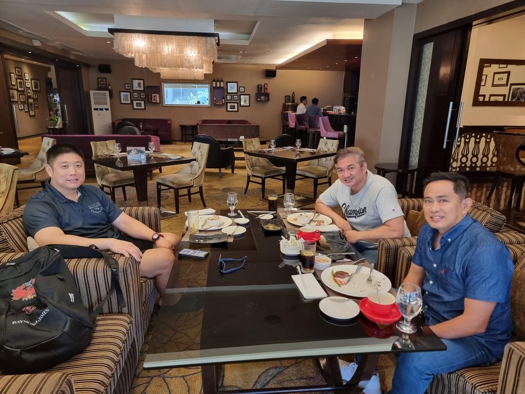 Lunch with Yimpact of Guam and JH Athletics Sports Apparels 🤜🤛