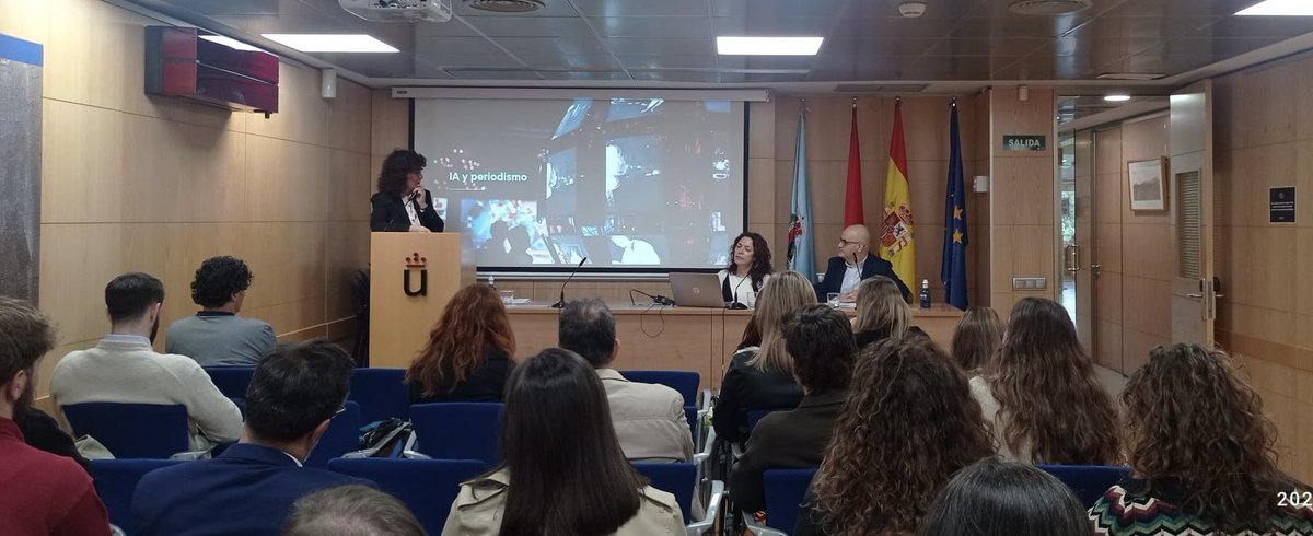 redadjuven's tweet photo. @Archetype_ES y @urjc hemos presentado el estudio “Cómo se informará la próxima generación digital. La evolución de los medios según los comunicadores del fututo”. Percepciones en relación con los medios y la Inteligencia Artificial. #Mediosdecomunicación #joven #ia #educacion https://t.co/fRuH1ly09o