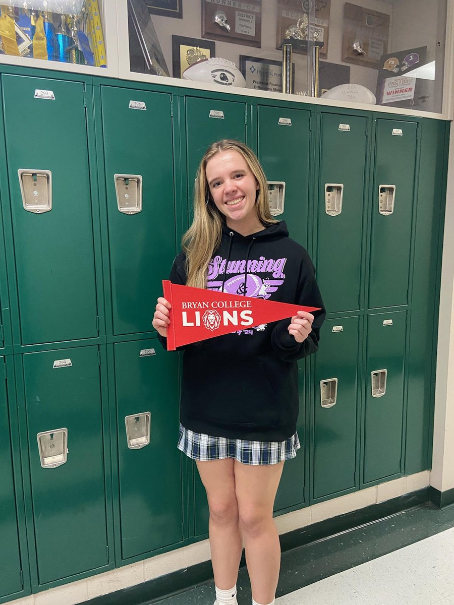 Congratulations to @keiramfisher who is headed to @bryancollege in the fall. We are so excited for you and can not wait to see you shine. #WeAreSilverdale #golions