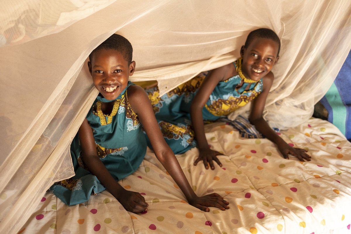 In 2024, a child still dies of #malaria nearly every minute - & mosquito nets are still one of the simplest prevention methods. @ChildFundGambia distributed 16,000+ mosquito nets across 3 regions in 2022 – contributing to a downward trend in malaria cases. #WorldMalariaDay