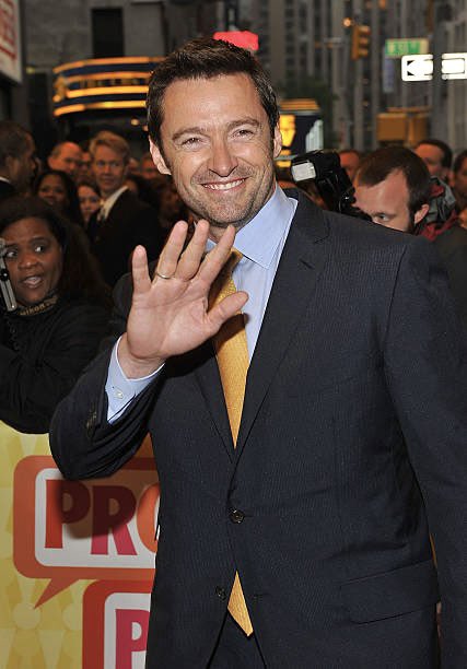 Here’s a #TBT to this smiling cutie to get today off to a good start! Hugh attended opening night of Promises, Promises on Broadway this day in 2010. #HughJackman #ThrowbackThursday #OnThisDay 📷: Theo Wargo/WireImage