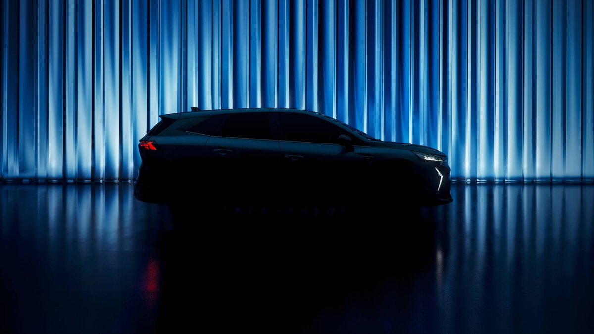 RenaultRetailUK's tweet image. Unveiling the Future: Introducing Renault Symbioz, the Compact Family SUV Redefining C-Segment Expectations! 
Stay tuned for the grand reveal in spring 2024! 

#RenaultSymbioz #Csegment #FutureofDriving