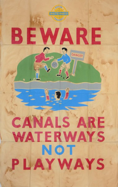 #ThrowbackThursday and here's an old #WaterSafety poster from our archive. This week is the @NFCC_FireChiefs #BeWaterAware annual campaign in support of the aims and objectives of the UK National Drowning Prevention Strategy ow.ly/v3i750RnMM3 #RespectTheWater