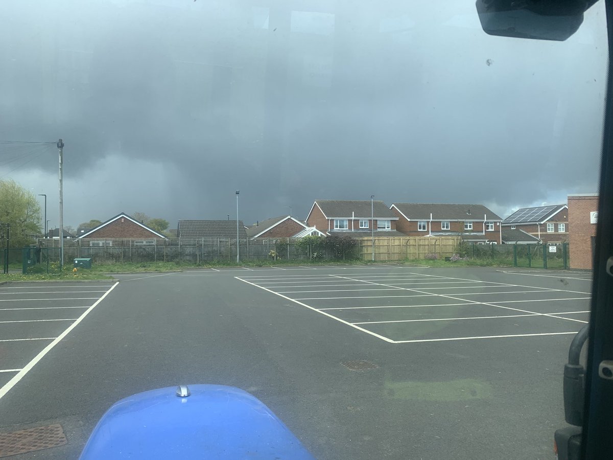 Just avoided the hail @PavilionEast …. But all pitches ready for @ForestHallJFC & @wacfc who finish their home games here in the @theofficialnl this weekend Don’t think main pitch has done too bad for a game every weekend & midweeks too 👍 Looks like more on the way ❄️🥶🥶