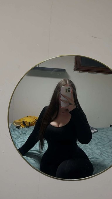 Would u fxck me ? https://t.co/QtQdlp8Pus<a href="/tag/porn"class="tags"><span>#porn</span></a><a href="/tag/slut"class="tags"><span>#slut</span></a><a href="/tag/bigass"class="tags"><span>#bigass</span></a><a href="/tag/onlyfans"class="tags"><span>#onlyfans</span></a>