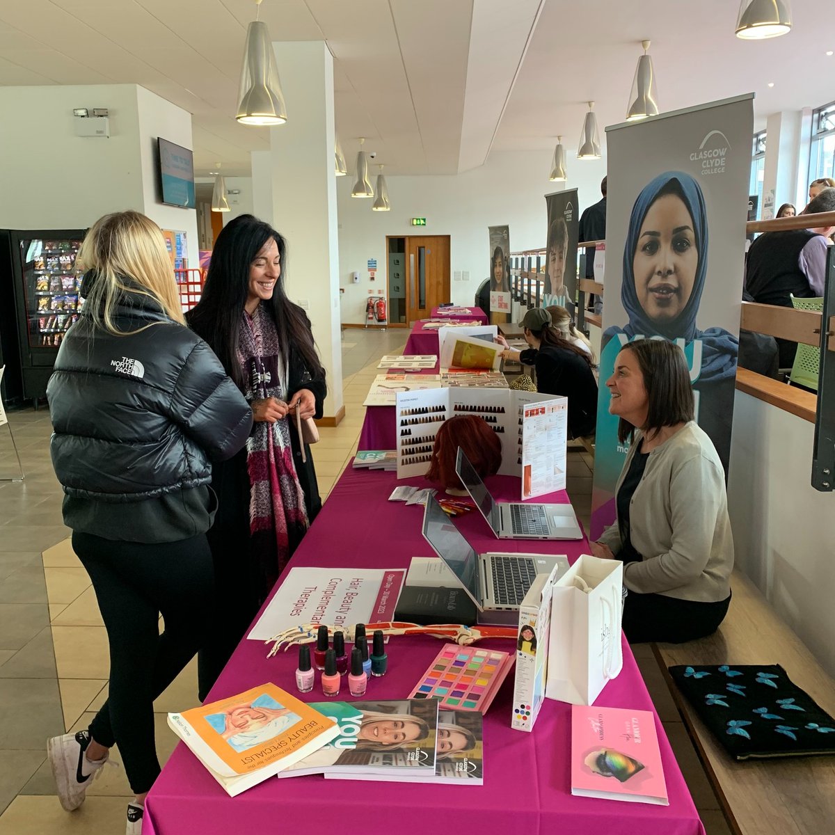 Don't forget! Our next Open Day is this week, Saturday 27 April, at Langside Campus from 10am-12pm. Come along to find out more about courses starting in August 2024, see the campus and get a feel for life at Glasgow Clyde College. Register here bit.ly/49xC6Ty