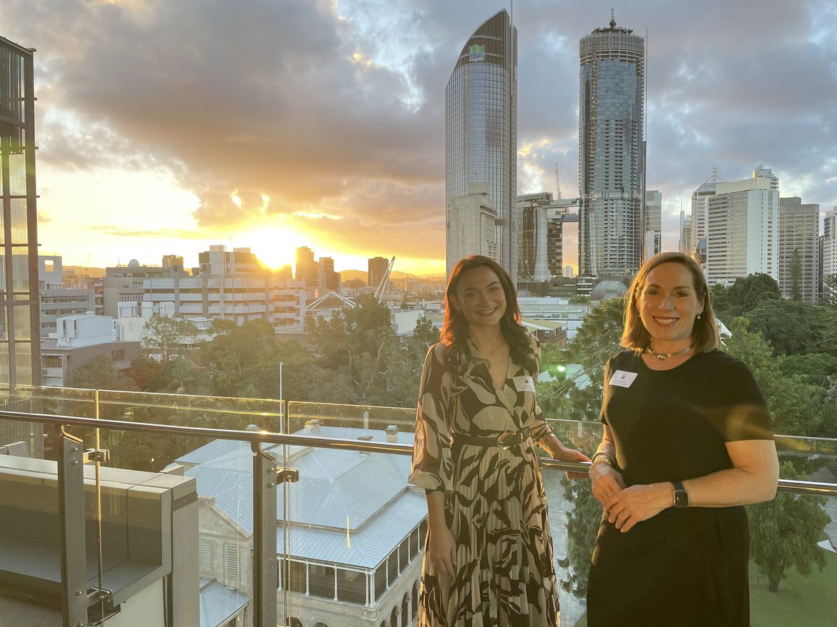 It was my absolute pleasure to be a panelist this year to support the QLD University of Technology fundraising event for the Learning Potential Fund held at the iconic Room 360. The LPF provides 1500 bursaries annually to support students in need. Donations are matched by QUT.