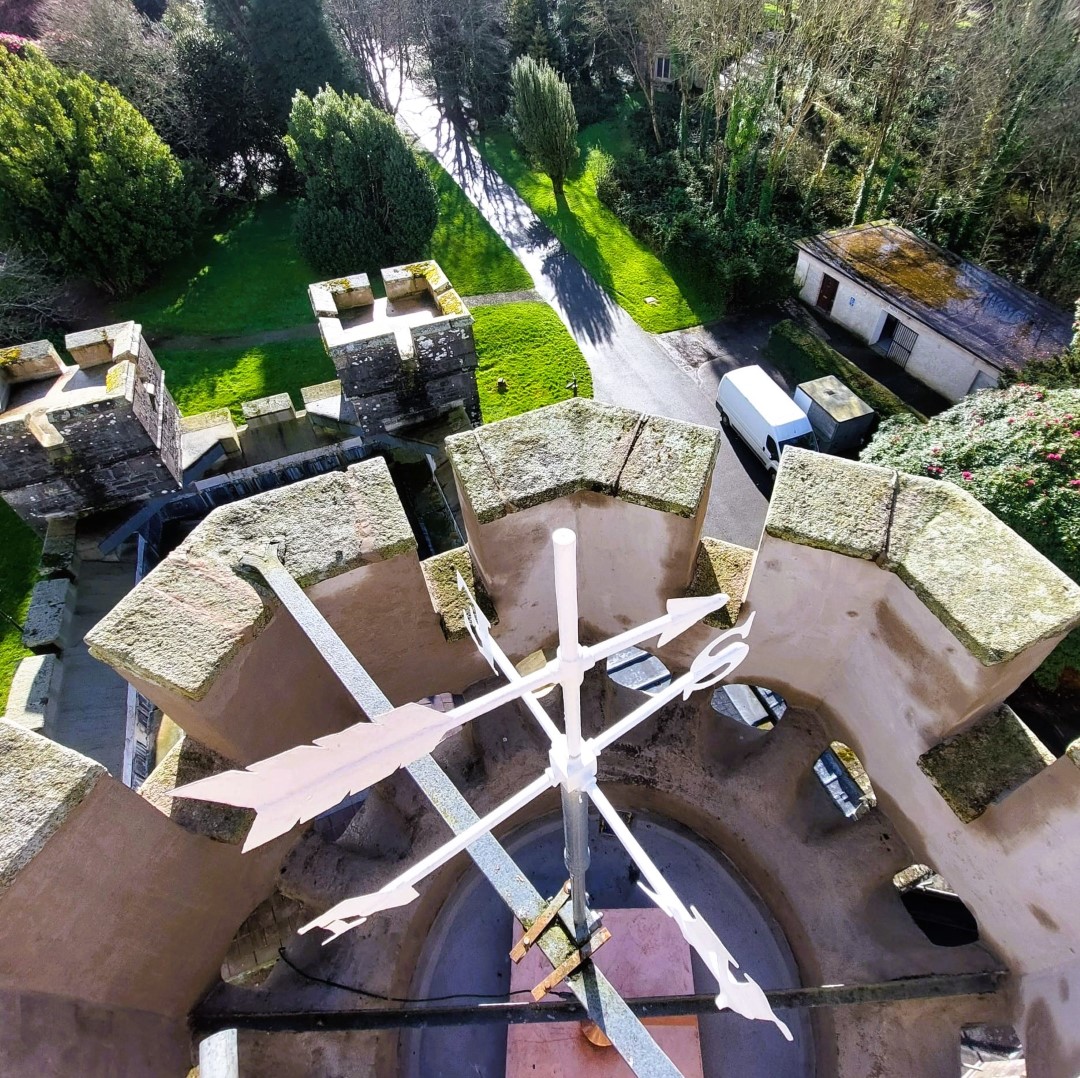Check out the inside of this turret @johnstowncastle as the weather vane tracks the wind above. Roof works continue with @Kelbuild at the fairytale Gothic Revival castle in #IrelandsAncientEast. @IAFarchitecture @Arch_Archive @ICOMOSIreland @historicirishho @NIAH_Ireland