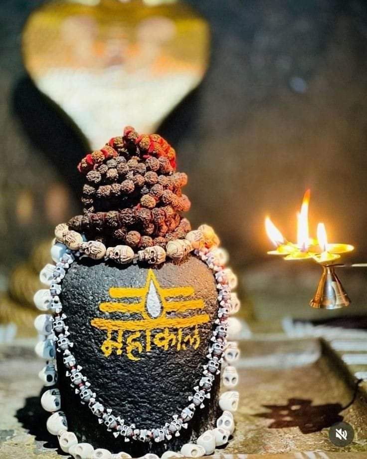 #शिवोऽहम्

ॐ नम शिवाय।। 📿
       हर हर महादेव।। ❤

शुभ संध्या।🪔