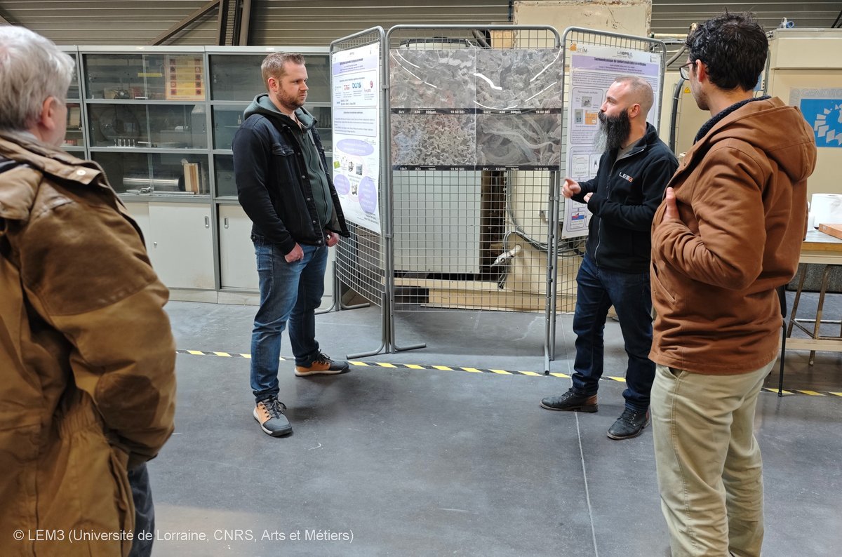 Labo_LEM3's tweet photo. 🔎#ProjetDeRecherche | Le #LEM3 a accueilli la 3⃣e plénière du projet #EXPAANS, pour l’analyse automatisée par #IA des #microstructures des #aciers pour discriminer les produits de transformation

🤝@IRT_M2P, @Framatome_, @ArcelorMittalF, @Industeel_ 

https://t.co/9gvP4BHuvM https://t.co/TV1iFJNxMj