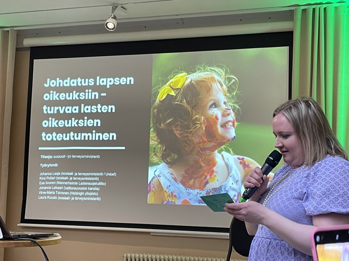 Vuoden suosituin koulutus eOppiva Gaalassa, onneksi olkoon mm. <a href="/EsaIivonen/">Esa Iivonen</a>  <a href="/kirsi_pollari/">Kirsi Pollari</a> <a href="/JohannaLaisaari/">Johanna Laisaari</a>