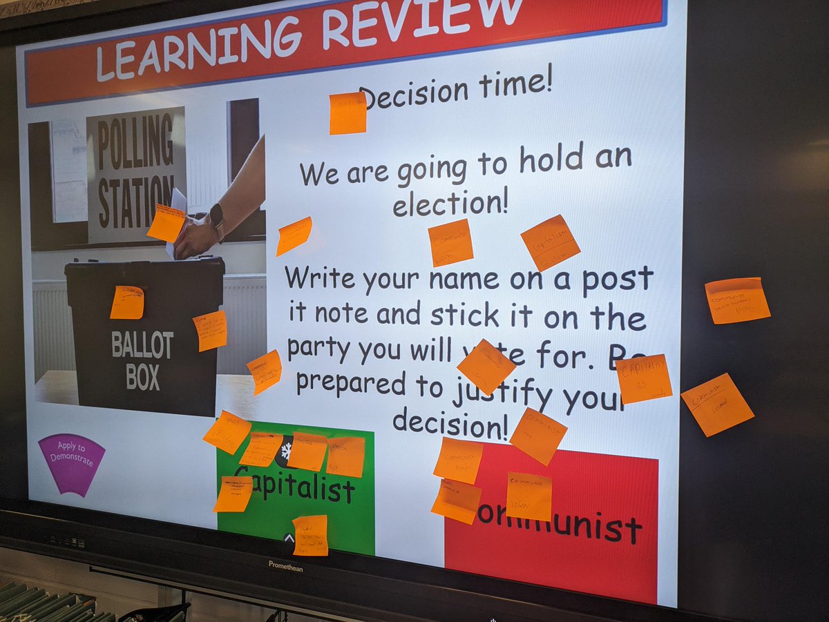 It was fun this morning to see our Y9 #History students getting into a political debate preparing for their #ColdWar topic 🗳️❌🟥🟩 #deptford #lewisham #explore #dream #discover