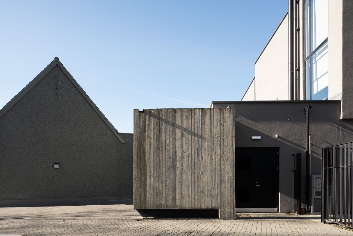 CooneyArch95's tweet photo. Extension and Refurbishment of St Brigid’s and St Patrick’s National School
Bothar Brugha, Drogheda

Photography by Donal Murphy

https://t.co/GAtUnF1SZx

#cooneyarchitects #irisharchitecture #architecture #school #education https://t.co/LELQ48wrfh