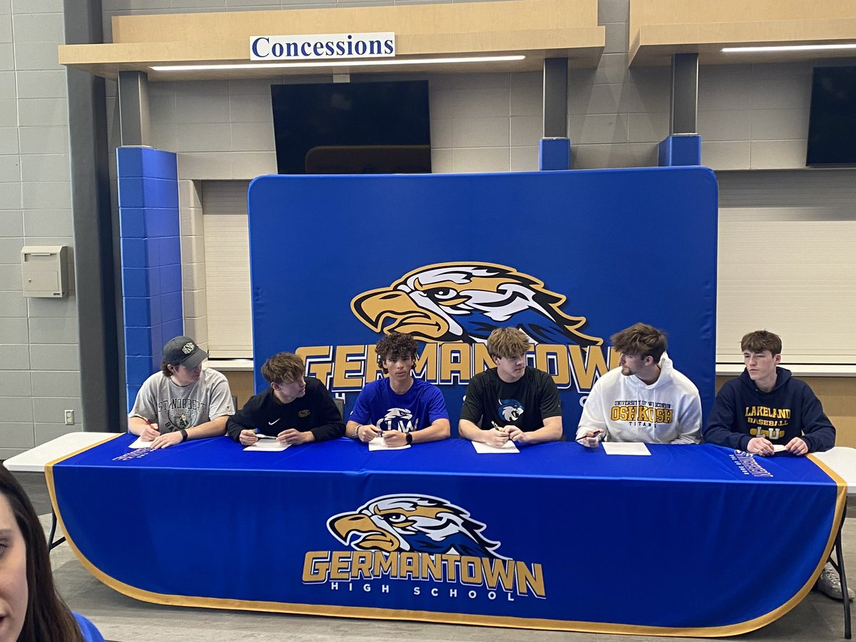 🚨🚨WARHAWK COMMITMENTS🚨🚨

Congrats to the following Warhawks on their signings!

Nick Heisl (@MKE_Baseball )
Shayden Lentini (@baseballSNC)
Colyn Lesilla (@CUW_Baseball)
Carsen Dulak (@BSCBaseballWI)
Fletcher Filla (@UWOBaseball)
Sean Gregorius (@MuskiesBSB)

GO WARHAWKS!