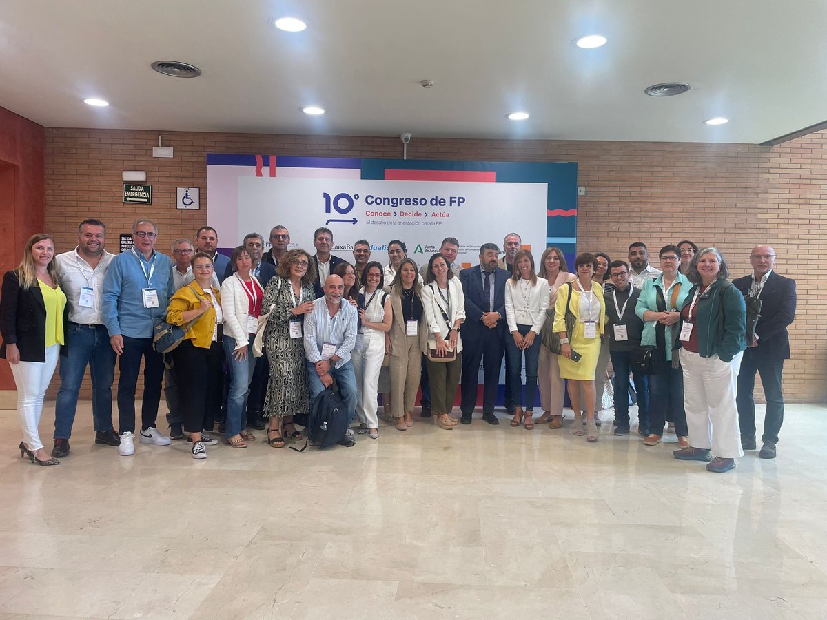 Delegación Canaria en el 10º Congreso de FP Empresa que se celebra en Sevilla.

Más información del Congreso⤵️
fpempresa.net/10o-congreso-f…

@fp_empresa

#10CongresoFP #conocedecideactúa
#Formaciónprofesional #EstudiaFP #Fp #YoSoyFP