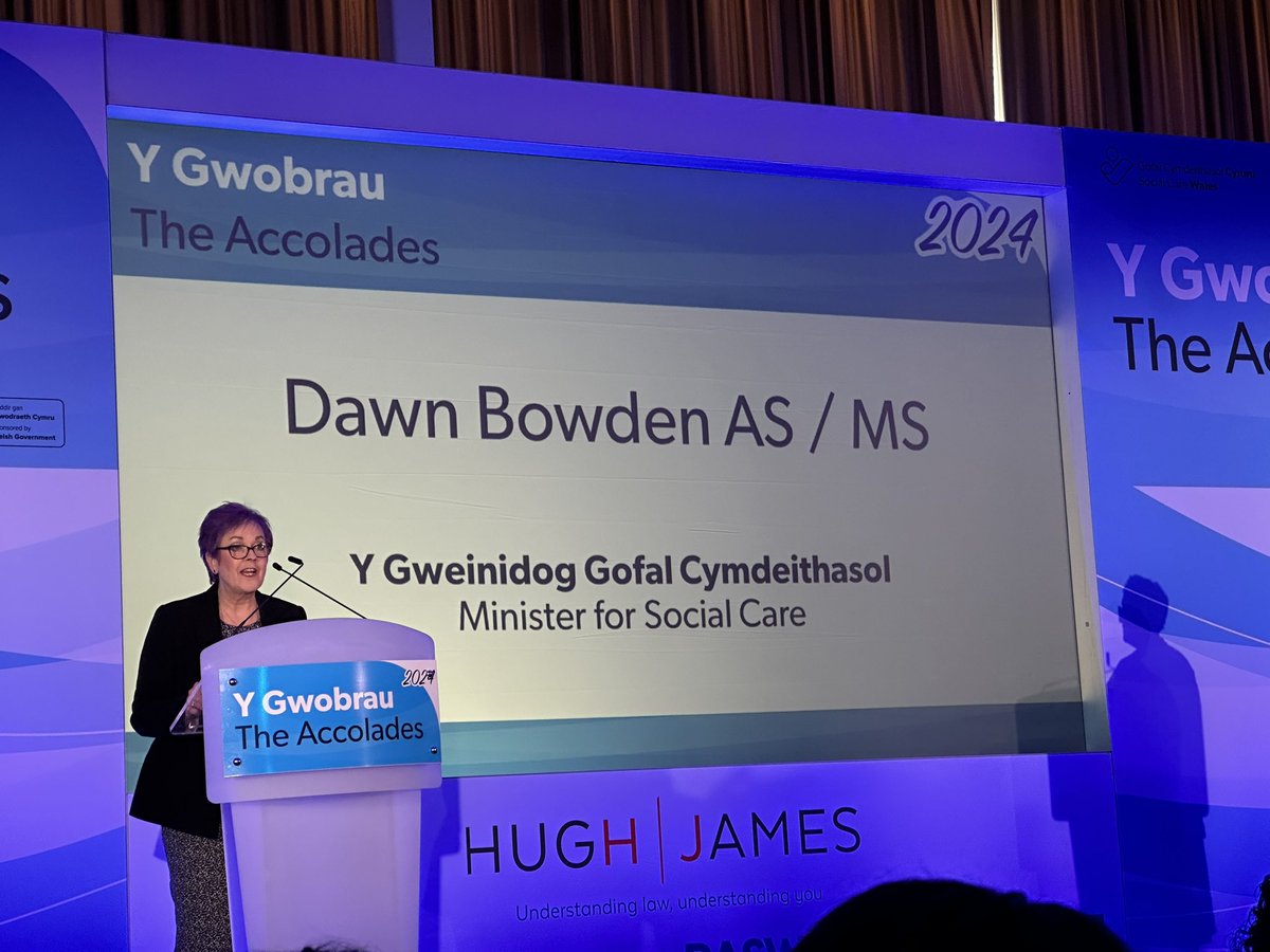 Lovely comments from @Dawn_Bowden at the #2024Accolades paying tribute to those shortlisted, and to the dedication and commitment of so many paid and unpaid carers and social workers across all communities in Wales @SocialCareWales @care_wales @lshubwales @PfProgress