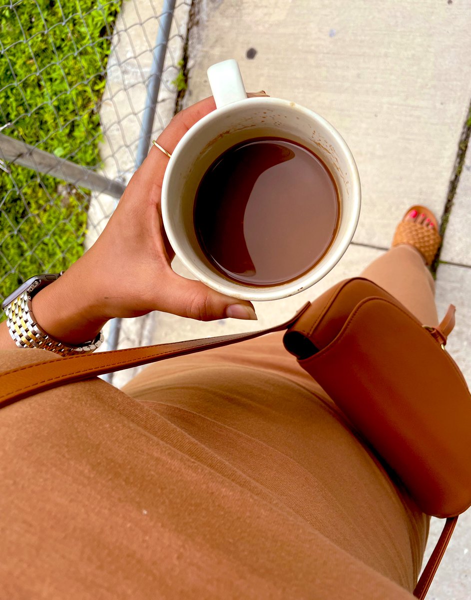 Liz Mejia tweet media