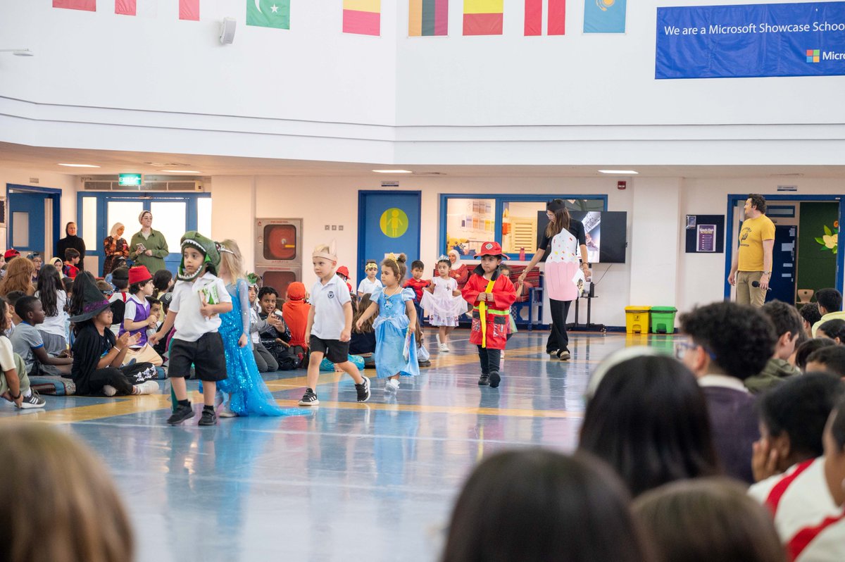 sekqatar's tweet image. What an incredible Book Week at @sekqatar!📚✨
We wrapped it up today with a fantastic parade of book characters from both students and faculty. Huge thanks to everyone who joined in the fun! Stay tuned for more photos of our exciting book week activities! 🎉 #BookWeek