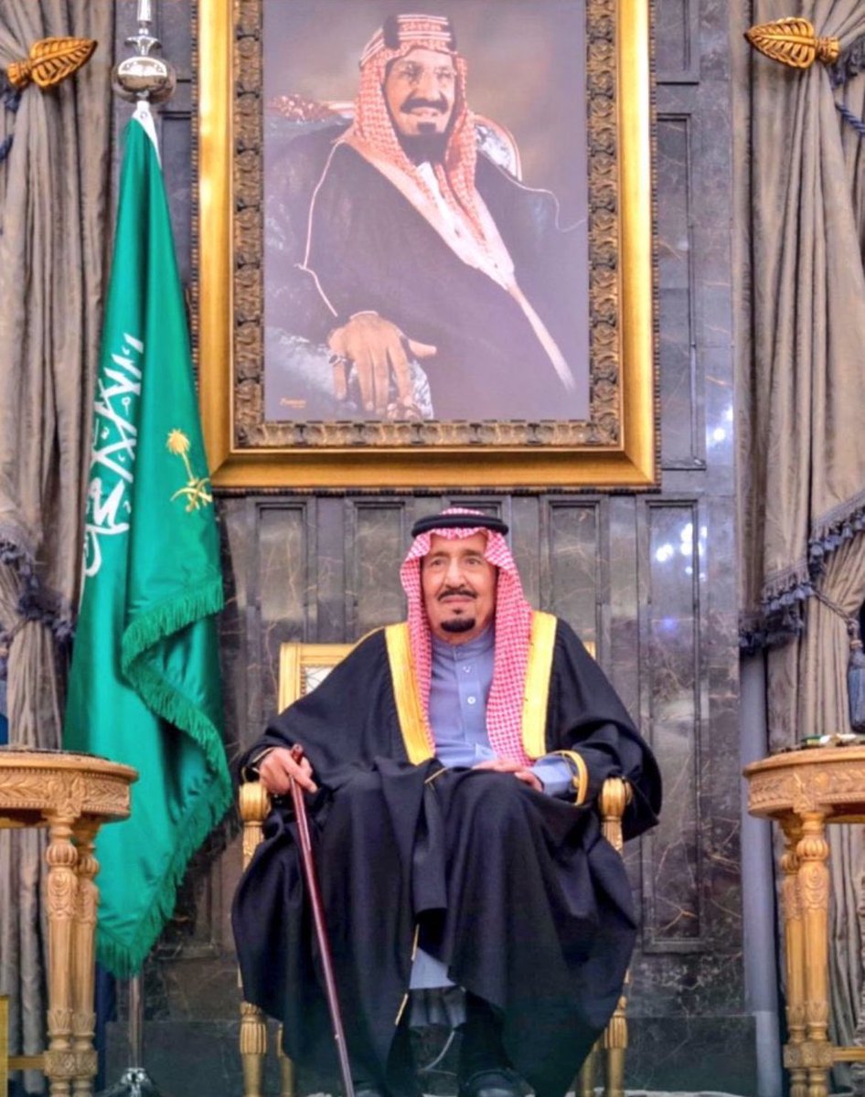 مكة وطيبه دونها حصنٍ حصين
علّم رؤس الشرّ بالعلم الوجيز

ما فيه قائد للعرب والمسلمين
إلا #الملك_سلمان_بن_عبدالعزيز

#مشهور_البقمي