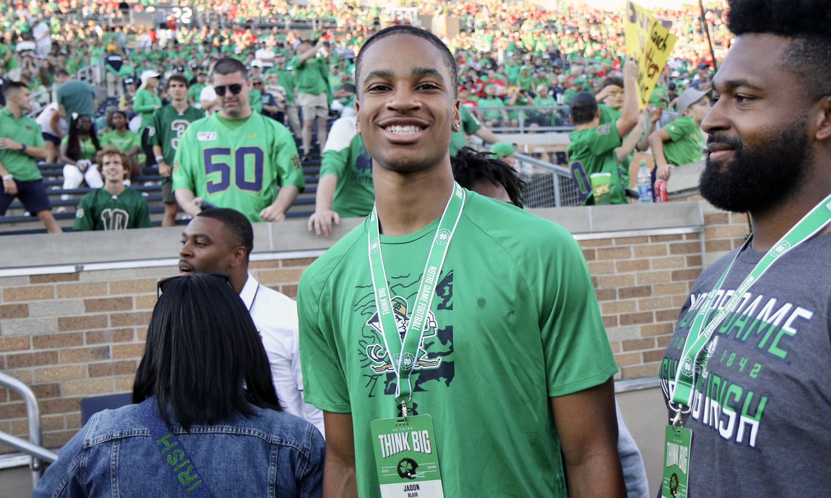 Notre Dame hosted 1️⃣6️⃣ 2025 class recruiting targets this spring 🏈☘️ @ByKyleKelly broke down 🖐️ notable visitors here: on3.com/teams/notre-da…