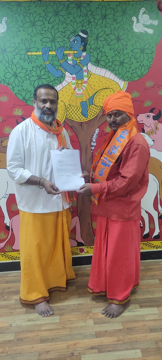 It's so good to see Hindus starting to fight at the electoral level to defeat hindu drohis .. This is how a beginning is made, small steps but important for future ..best wishes to shiv kumar ji of @YugaTulasi who is representing gau gau gut bhandan as candidate in #Kashi. May…