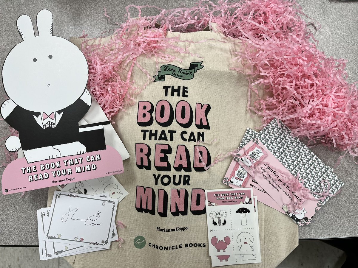 _Holly_Friedman's tweet photo. Thank you @ChronicleBooks for the goodies! I can’t wait to read The Book That Can Read Your Mind by @MariannaCoppo to my students. 💕@SomersetDragons #themoreyouread #chroniclebooks https://t.co/nRWeE44vud