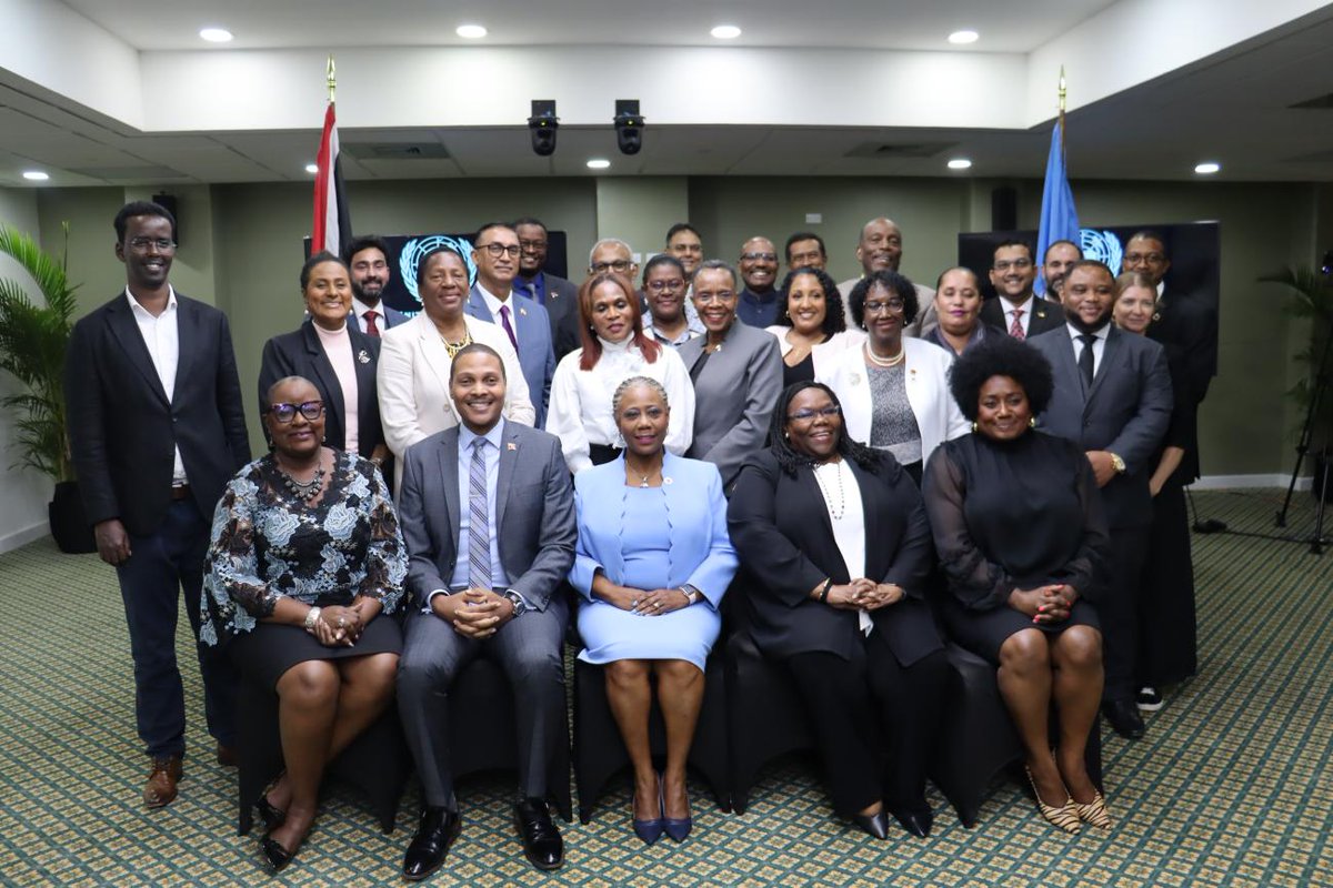 🇹🇹Trinidad and Tobago legislators are enhancing their knowledge of data, statistics, and AI for improved legislation and sustainable development. Learn more about @UN_TandT's Data Masterclass as part of the @UN Joint SDG Fund programme: jointsdgfund.org/article/un-col…