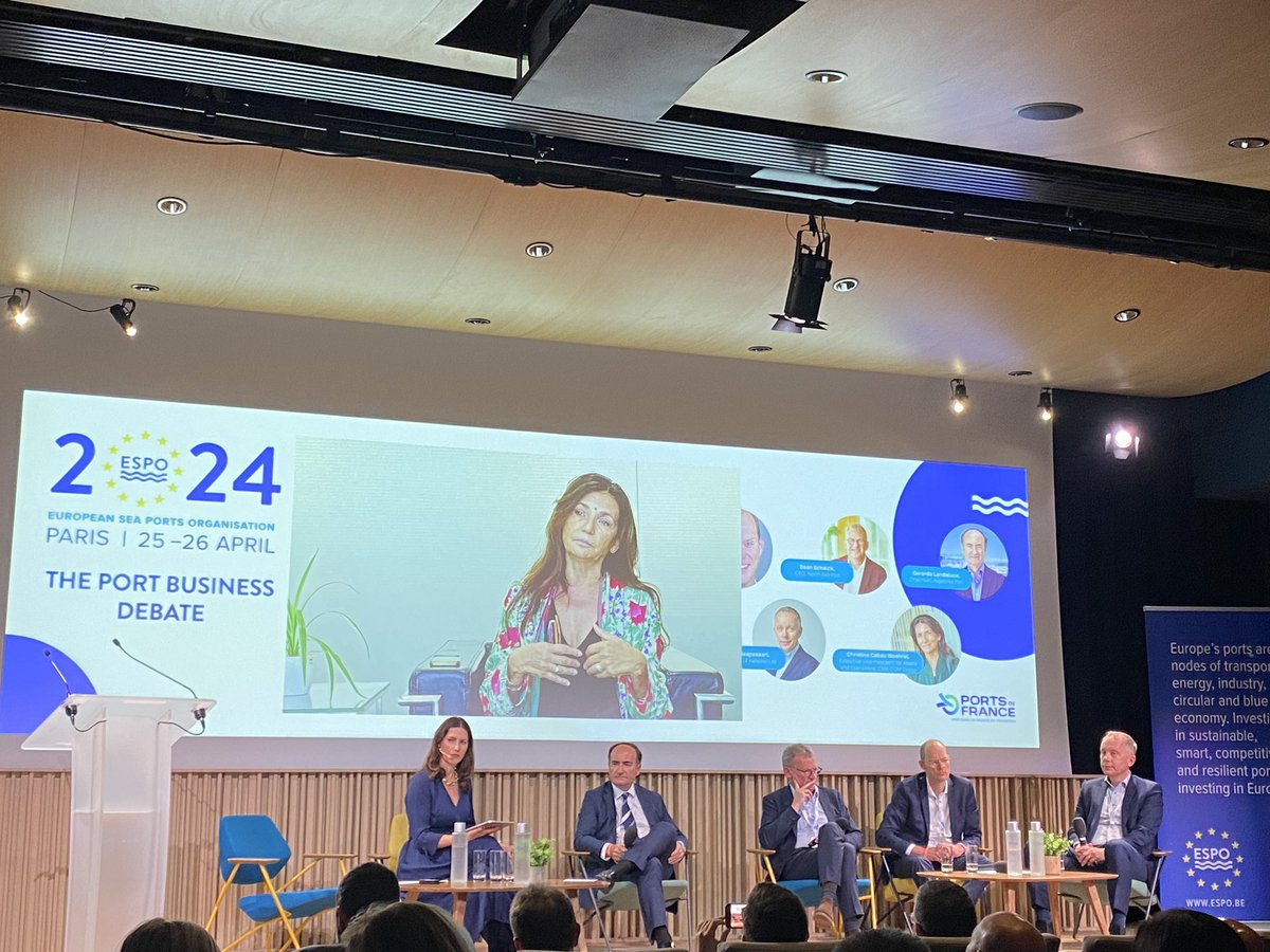 <a href="/PortOfHelsinki/">Port of Helsinki</a> will be #carbonneutral by next year when it comes to its own operation. The port authority has also an active role in facilitating the decarbonisation of all activities at port. #ESPOConf2024 <a href="/VHaapasaari/">Ville Haapasaari</a>