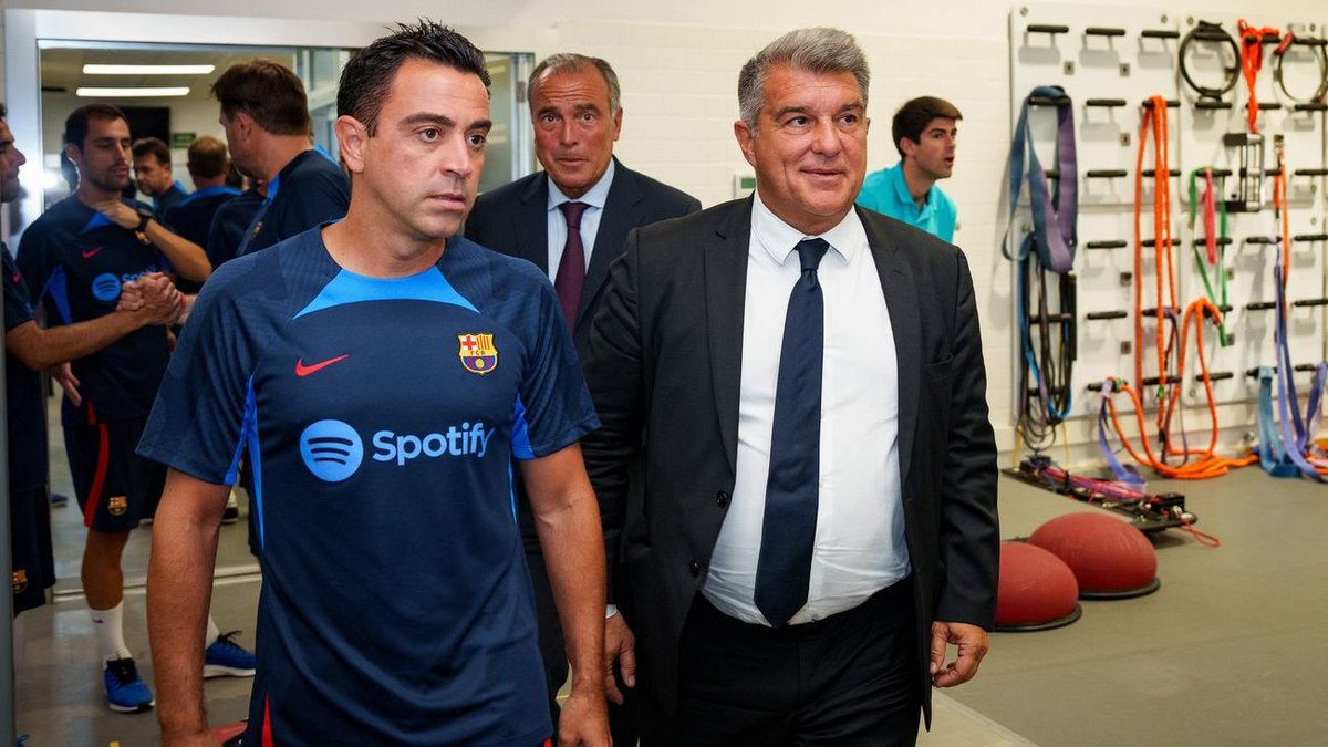 Laporta: 'Xavi is an undeniable Barcelona fan. My fellow board members understand him in the same way, and analyzing situations, seeing that we have a coach who always looks out for the good of Barça is very important'