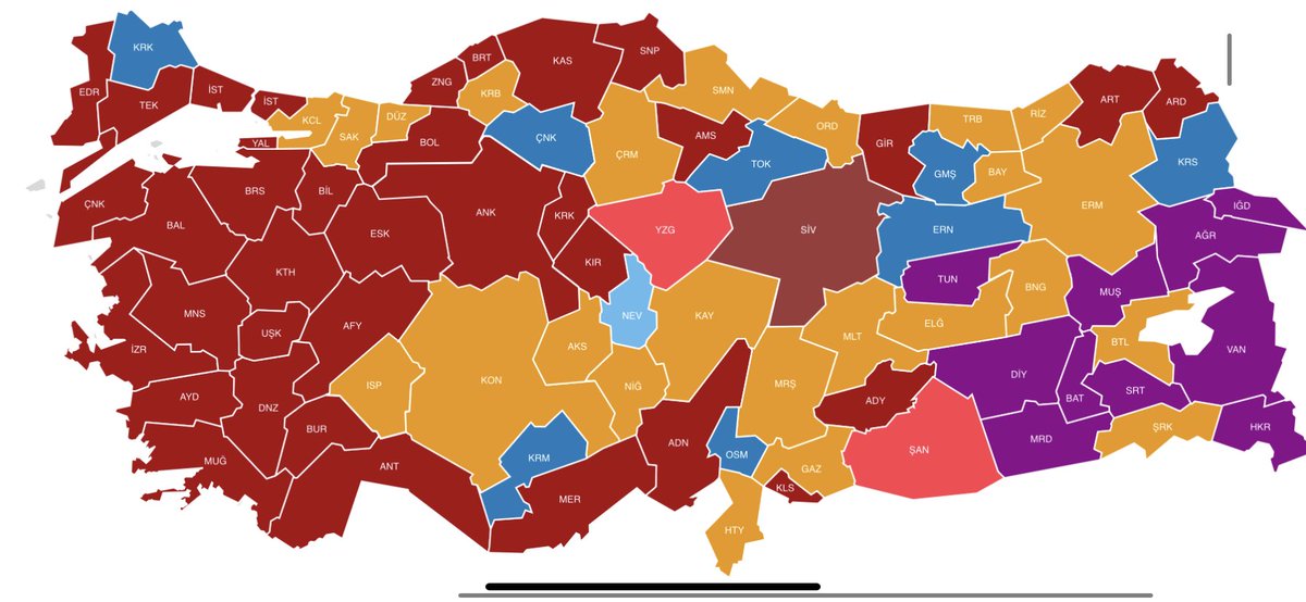 Son efsaneyi hatırlayalım da neşemiz biraz yerine gelsin 😎🇹🇷 Sizin şehrinizin rengi ne, benim sarı 😬 bi Adıyaman kadar bi Kilis kadar olamadık 🥴