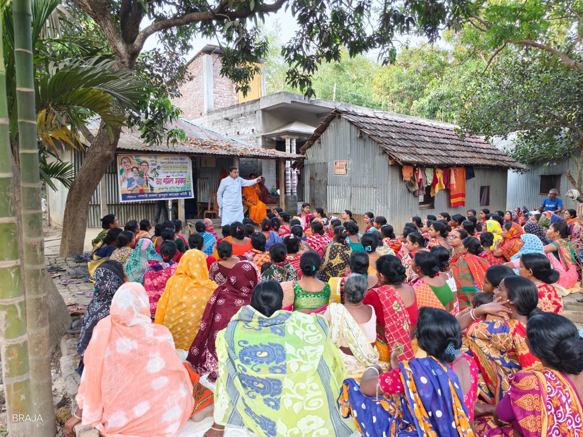Chattai meeting at Asarnagar of Nandai Gram Panchayat under 268 Purbasthali Dakshin Assembly Constituency.
@MamataOfficial @abhishekaitc @BanglarGorboMB @SwapanDebnath98 @sarkar34155
