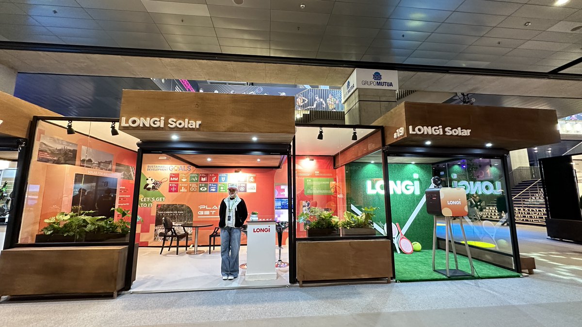 longi_solar tweet picture