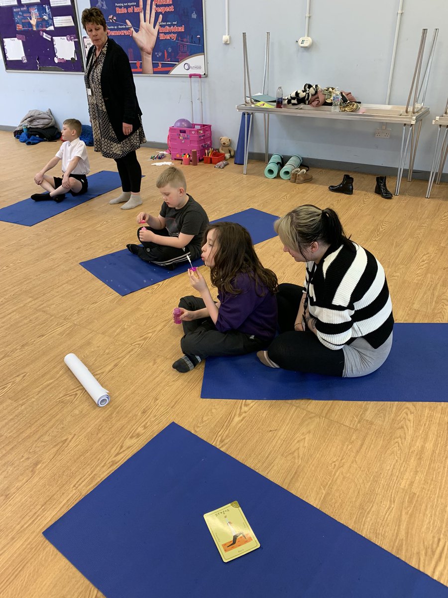 OJA_Brumby's tweet image. Creating calm was such fun this week as our families learnt so many new techniques to help with self regulation and relaxation #creatingcalm #familyhub