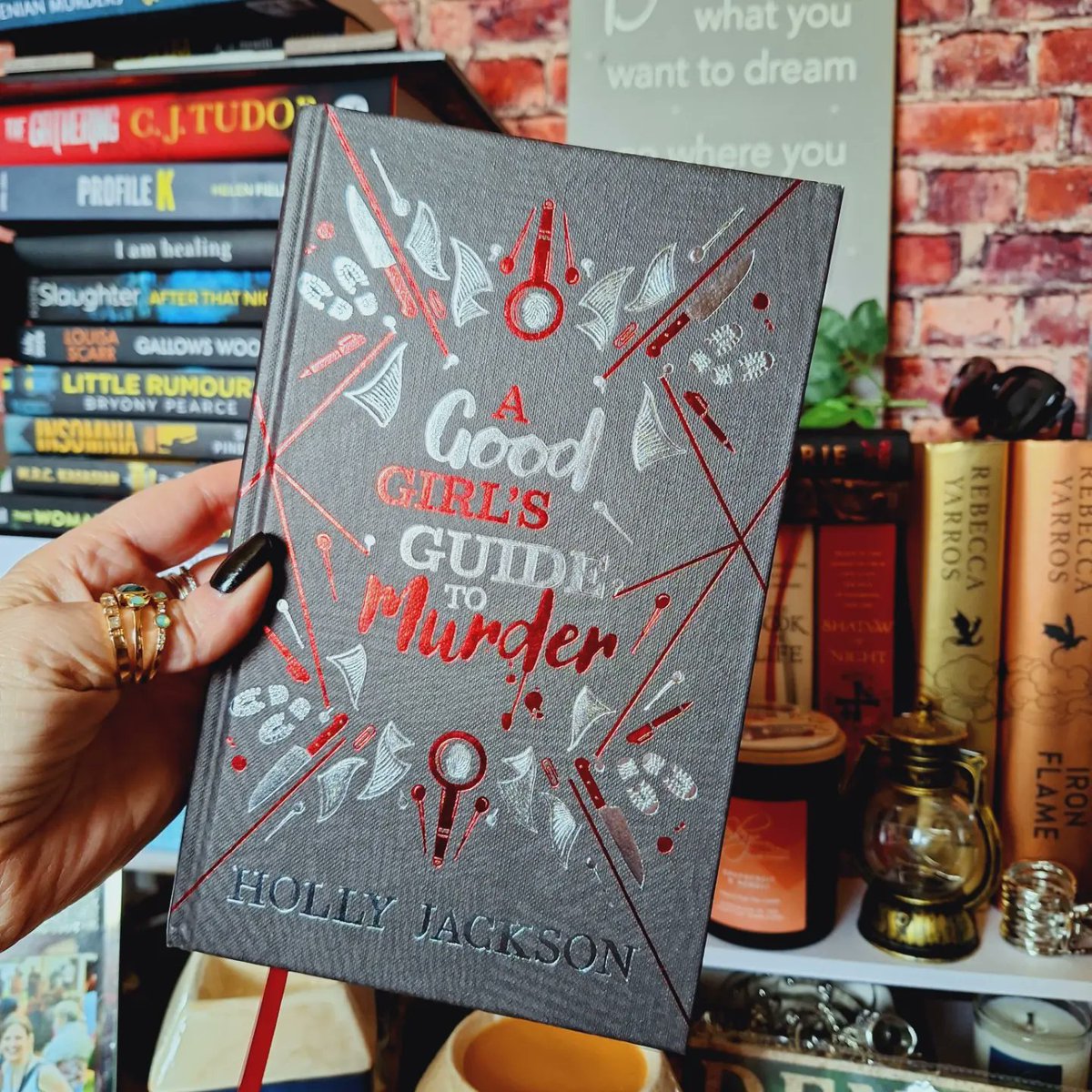 nholten40's tweet photo. I should probably go on a book buying ban... but I won't!

Treated myself to this special edition of Holly Jackson's #agoodgirlsguidetomurder published by @HarperCollinsUK 

Picked up on via their TikTok shop... ssshhh... don't tell X! 👀

I wonder what book I'll buy next based on the cover... 🤔

Have you read this one yet? 

#bookfluenced  #crimebookjunkie  #bookcommunity