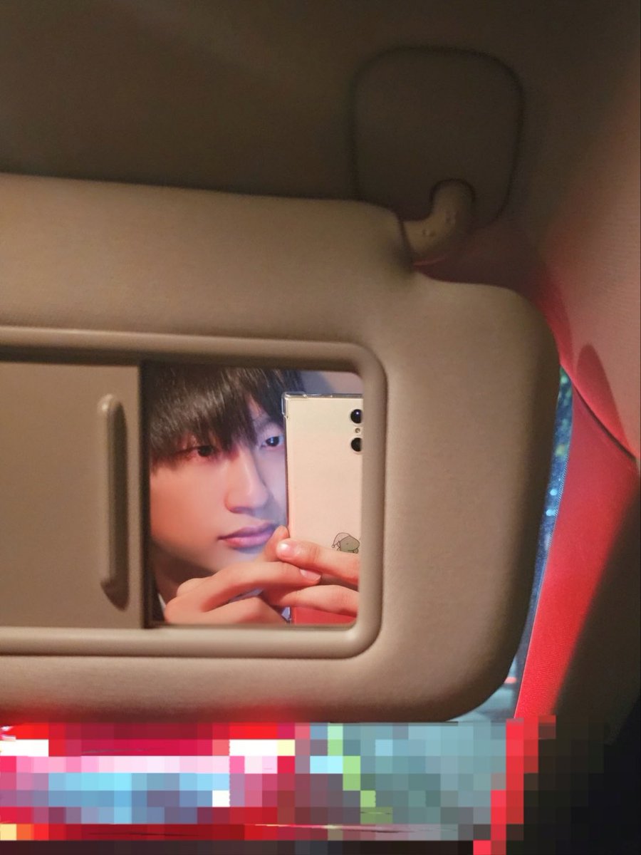 OmegaX_members's tweet photo. [#OX]

수고했어 오늘도 ~ 💜💚

#OMEGA_X #오메가엑스 
#태동 #TAEDONG https://t.co/Ajri6xCOp5