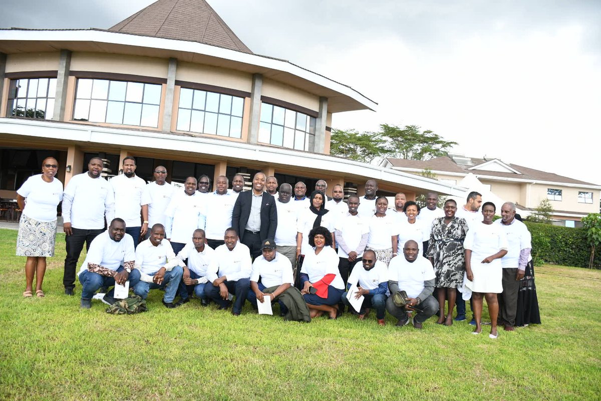DrEliasMelly's tweet photo. Ending the stakeholders engagement with the MCAs in style! https://t.co/4OMKi0feko