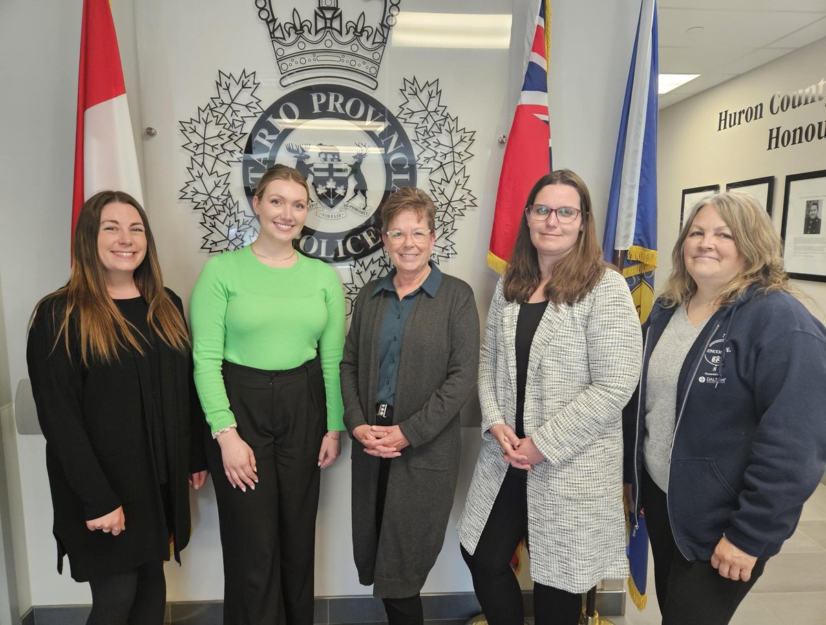 Our entire #HuronOPP detachment would like to thank our wonderful administrative professionals for all of their hard work and everything they do to keep the #Huroncounty #OPP detachment running smoothly! Happy #AdministrativeProfessionalsDay ! #teamwork ^cs.