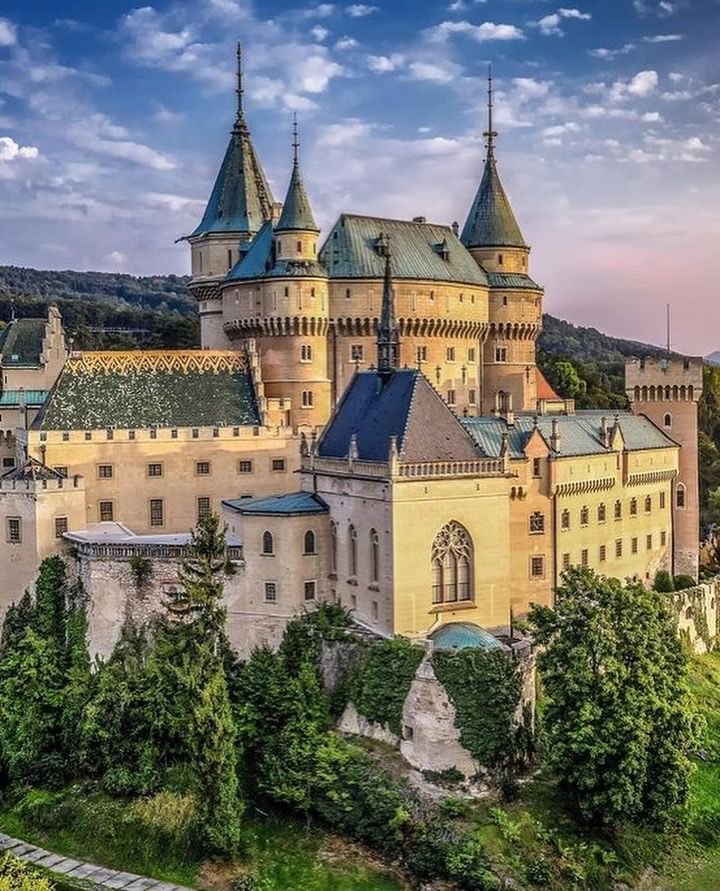 Bojnice Castle, Slovakia 🇸🇰