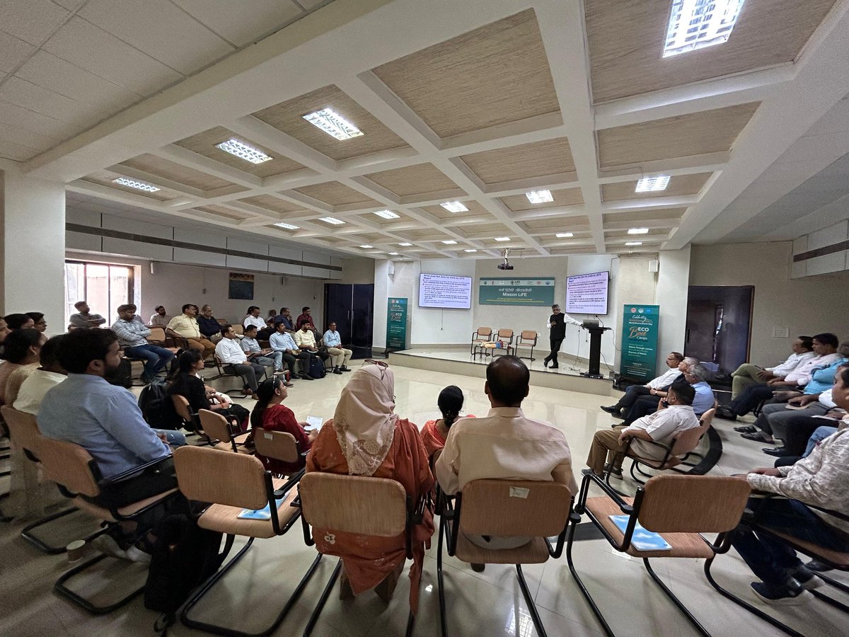 Dr Akhilesh Gupta tweet media