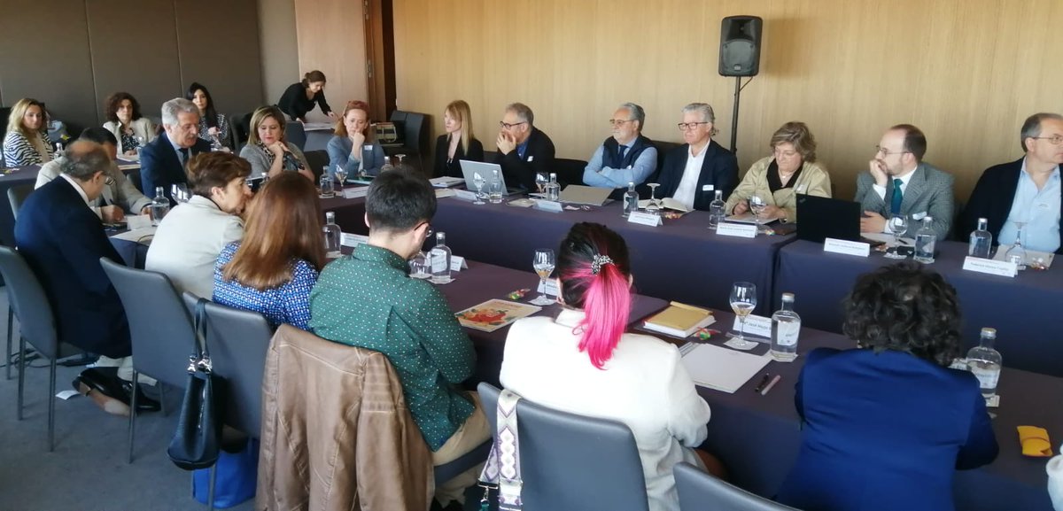 Hoy a tenido lugar el II Encuentro sobre política y planes en #SaluMental, centrada en la salud infanto-adolescente. Este encuentro ha estado liderado por el Secretario General de Humanización, Planificación, Atención Sociosanitaria y Consumo, @FjaviervazquezG