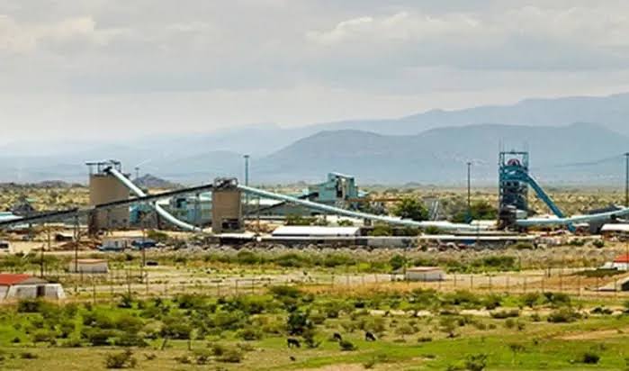 I told community leaders in one mining area to stop asking for sports facilities as obligations from the mining companies, but to demand mining and manufacturing colleges including bursaries for mining engineers and surveyors. It was as if I'm a talking a foreign language 🤣